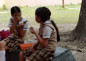 Aceptan padre de familia el ‘Menú Nutritivo’ en escuelas