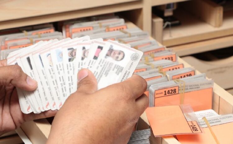 REIMPRESIONES HASTA EL 20 DE MAYO Sin credencial, miles no votarán el 1 de junio