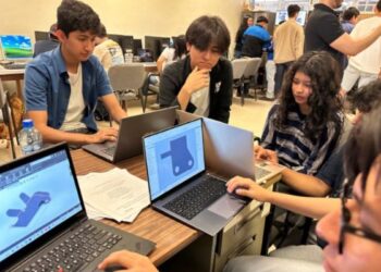 Consolida la UAT modelo académico innovador con enfoque humanista