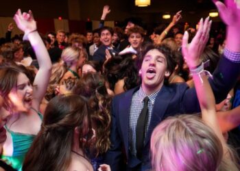 TEMPORADA DE GRADUACIONES Exhortan a celebrar con responsabilidad