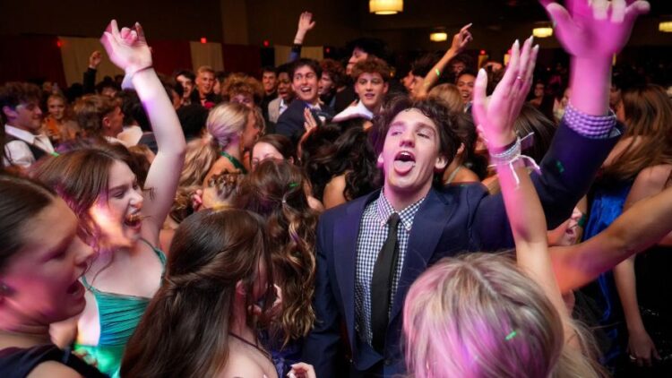 TEMPORADA DE GRADUACIONES Exhortan a celebrar con responsabilidad