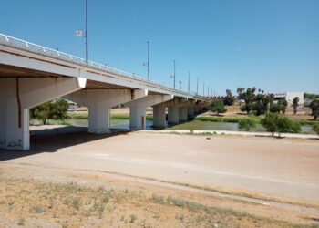 Semáforo rojo en Nuevo Laredo; Río Bravo en situación crítica