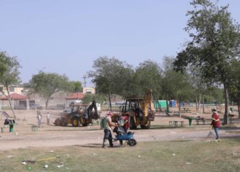 TRAS FESTEJO DE PASCUA Inicia gobierno jornada de limpieza en parques locales