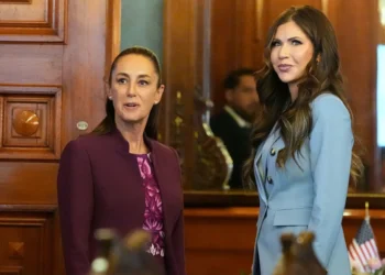 Sheinbaum propone nueva ley de telecomunicaciones para prohibir propaganda extranjera