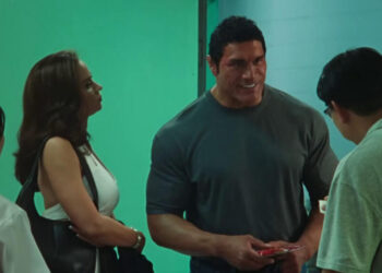 ¡Está irreconocible! Lanzan primer tráiler de la nueva película de “La Roca”