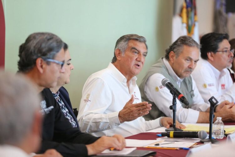 AMERICO Y DIRECTOR DEL INFONAVIT Aceleran viviendas para Tamaulipas