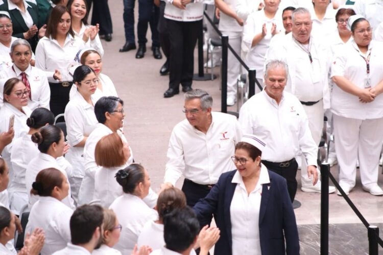 AMÉRICO VILLARREAL Impulsa mejores condiciones laborales para personal de enfermería del Estado