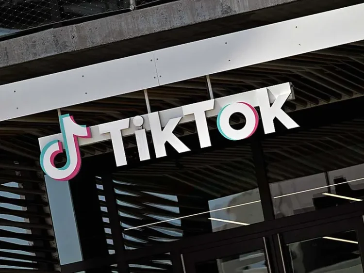 UE aplica multa millonaria a TikTok por manejo de datos en China