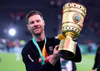 Xabi Alonso deja el Bayer Leverkusen y crecen rumores sobre su futuro