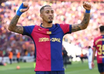 Barcelona renueva a Raphinha hasta 2028 tras su mejor temporada