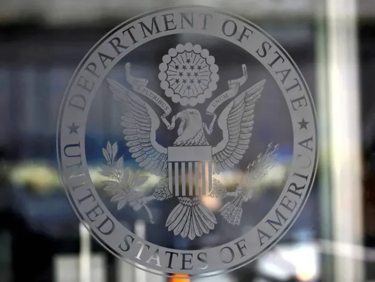 EE.UU. negará visas a extranjeros que censuren a sus ciudadanos