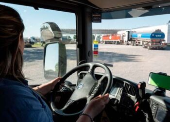 FALTAN 55 MIL Desbandada de choferes hunde al autotransporte