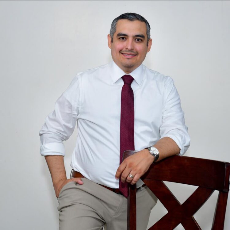 LUIS LEOPOLDO GONZÁLEZ LÓPEZ Una candidatura para humanizar la Justicia Federal