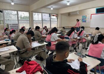 Realizan tamizaje a estudiantes en Secundaria 6; buscan ansiedad y depresión