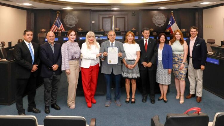 CANTUROSAS Y DR. TREVIÑO Fortalecen cooperación binacional a través del deporte y la salud
