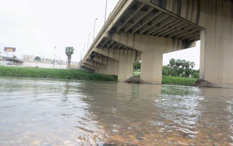 Crece caudal del río Bravo por lluvias; pide PC tener precaución