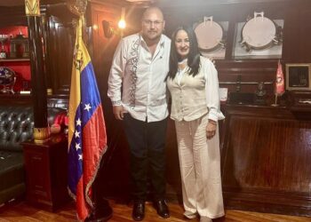 SECRETARIO GENERAL DE GOBIERNO Y EMBAJADORA DE VENEZUELA Sostienen reunión de trabajo en México