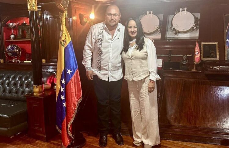 SECRETARIO GENERAL DE GOBIERNO Y EMBAJADORA DE VENEZUELA Sostienen reunión de trabajo en México