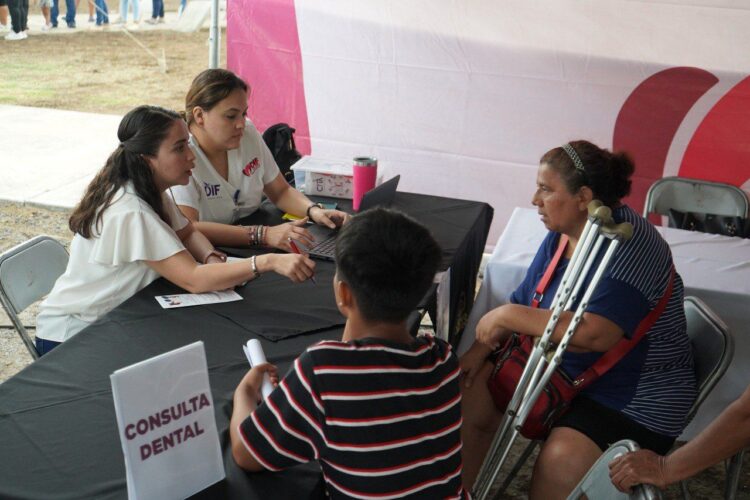 DIF ofrece brigada médica gratuita para madres