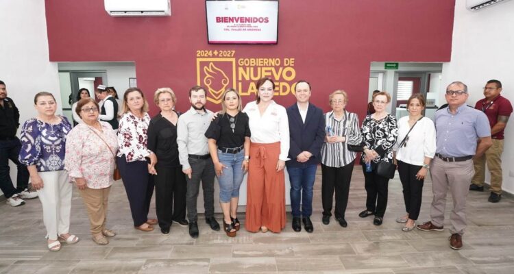 INAUGURA CARMEN LILIA Clínica UNE ‘Dr. Mario Pérez Coss’ en Valles de Anáhuac