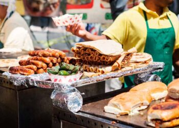 ¡AGUAS CON LA COMIDA CALLEJERA! Incrementan consultas por enfermedades diarreicas
