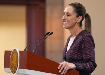 EU exenta aranceles a autopartes mexicanas; Sheinbaum celebra avance comercial