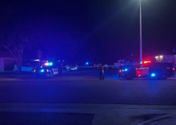 EN LAREDO Persecución policial termina en colisión