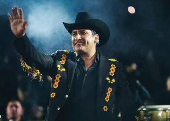 POSPONE CONCIERTO ‘SOLD OUT’ EN TEXAS Cancelan visa a Julión Álvarez