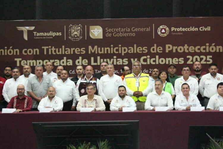 NUEVO LAREDO PARTICIPA EN REUNIÓN ESTATAL DE PROTECCIÓN CIVIL ENCABEZADA POR EL GOBERNADOR AMÉRICO VILLARREAL