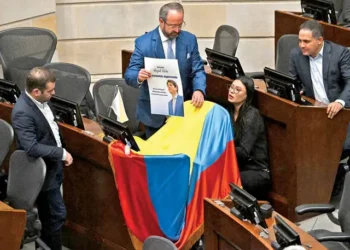 El arma que usó quien atentó contra Miguel Uribe en Colombia, provenía de Estados Unidos