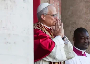 Papa León XIV llama a la paz entre Irán e Israel