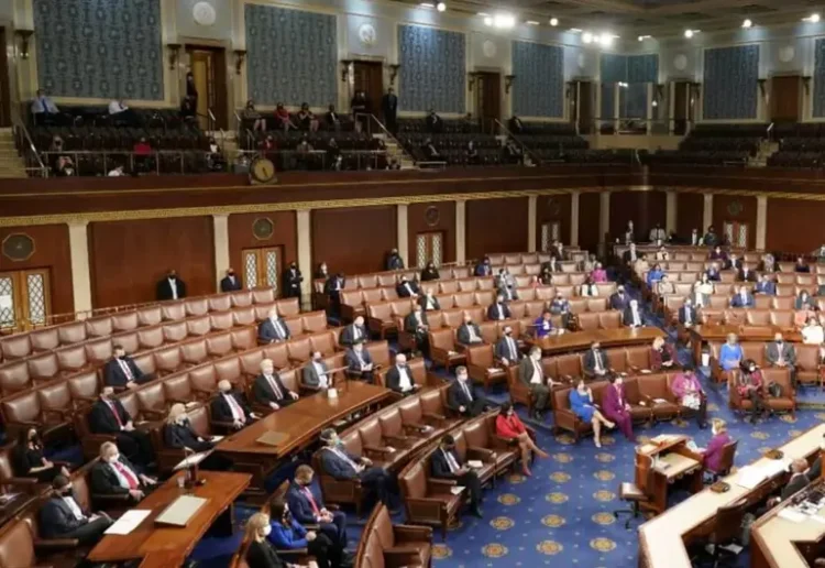 Prohíben WhatsApp en el Congreso de EU por riesgos de ciberseguridad