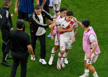 River Plate se molesta por goles de Monterrey