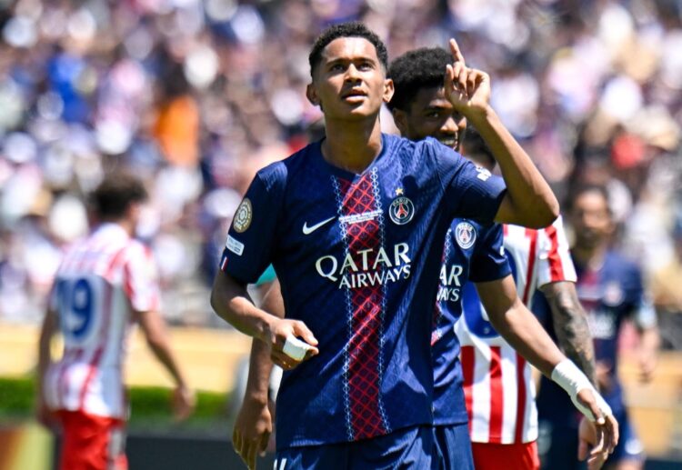 GOLEA 4-0 AL ATLÉTICO DE MADRID PSG muestra casta de campeón