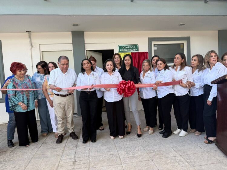 CLUB ROTARIO VILLA DE NUEVO LAREDO Entrega techumbre en el Centro Comunitario San Judas Tadeo