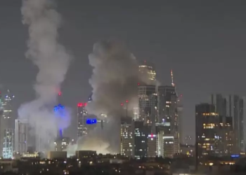 AL MENOS 7 HERIDOS Responde Irán con ataques contra Israel