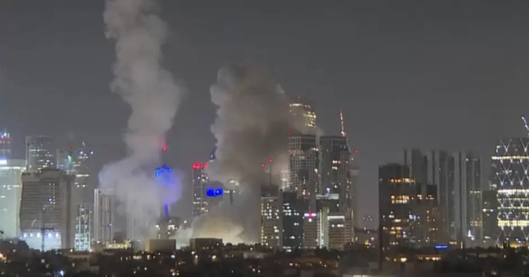 AL MENOS 7 HERIDOS Responde Irán con ataques contra Israel