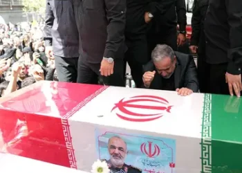 Irán honra a sus caídos con funerales de Estado tras guerra con Israel