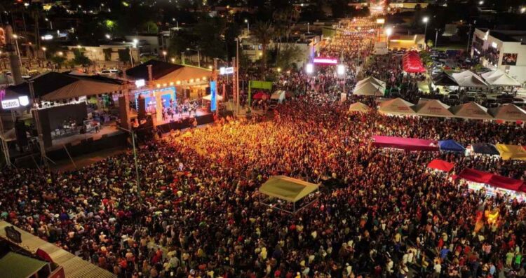 CON MEGA CONCIERTO Nuevo Laredo festeja su 177 aniversario