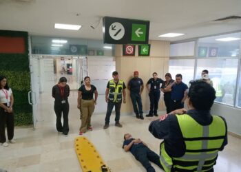 Abren convocatoria para nuevos bomberos en NLD