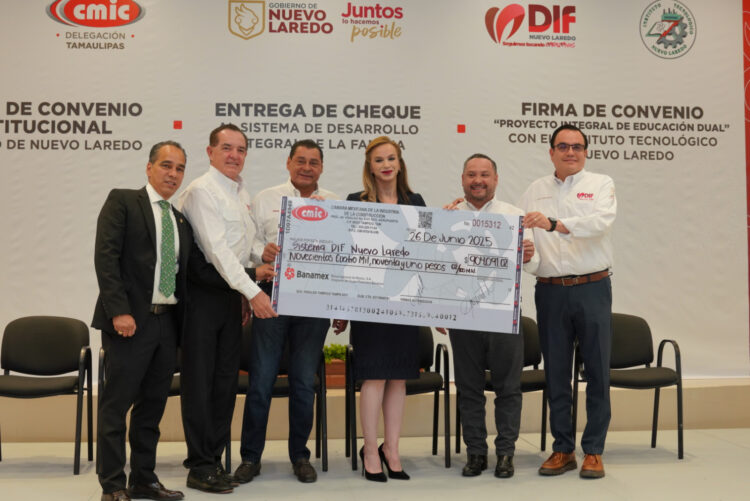 ENTREGA CMIC MÁS DE 900 MIL PESOS DE APOYO AL SISTEMA DIF Y FORTALECE LAZOS DE COLABORACIÓN CON MUNICIPIO E INSTITUCIONES EDUCATIVAS