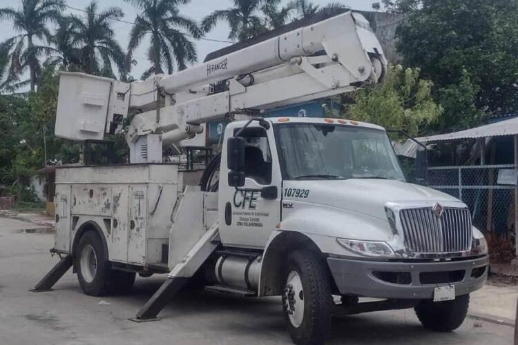 Apagones, por consumo no declarado: afirma CFE