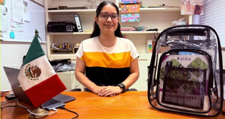 Obligatorias mochilas transparentes en la Preparatoria “Juvenal Boone”