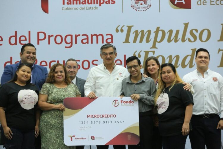 “EL DESARROLLO DEBE LLEGAR A TODAS PARTES” Entrega Américo Villarreal apoyos a emprendedores