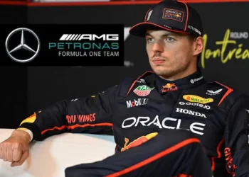 Mercedes acelera negociaciones para fichar a Verstappen