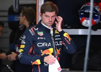 Max Verstappen podría cambiar Red Bull por Mercedes, según su cuñado