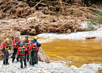 Texas: retraso en alerta de inundación agrava tragedia y deja más de 100 muertos