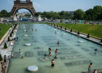 Ola de calor en Francia deja más de 100 muertos por ahogamiento