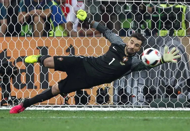 Pumas cerca de fichar a un campeón de Europa