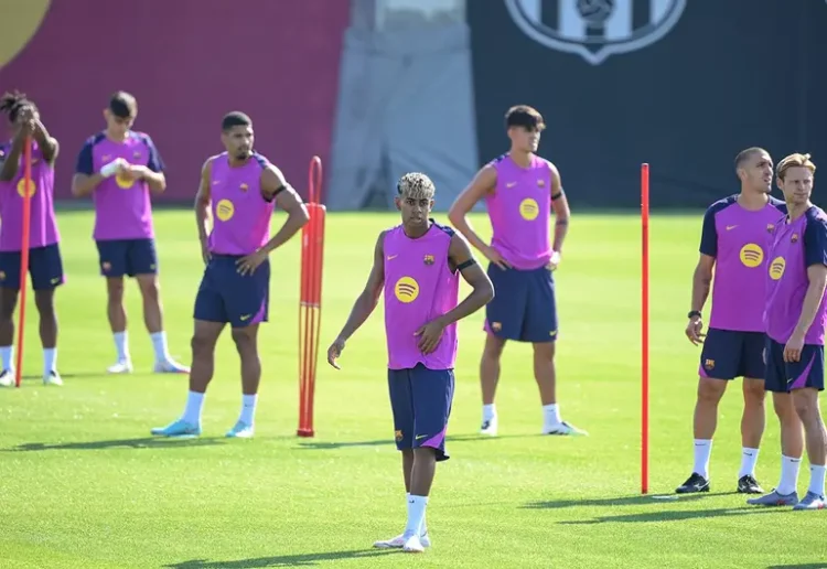 El Barcelona retrasa su regreso al Camp Nou